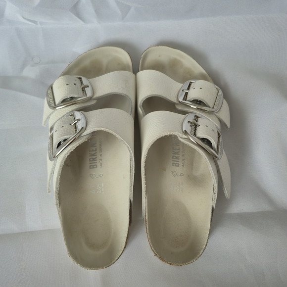 BIRKENSTOCK Arizona Big Buckle White Leather Sandal - Picture 2 of 9